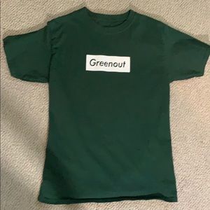 Green out box logo shirt
